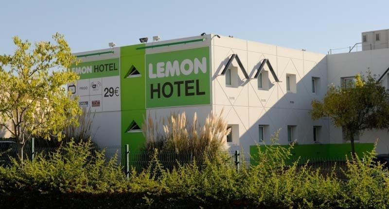 Lemon Hotel Тараскон Екстер'єр фото
